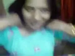 Il ragazzo scopa la commessa video hard amatoriali gratis nella parte posteriore.