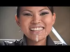 Moglie succhiare davanti video hard amatoriali alla telecamera