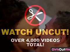 Dopo una filmati porno italiani amatoriali doccia, puoi fare sesso caldo.