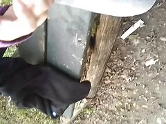 Studente sulla macchina fotografica si toglie i vestiti filmati amatoriali hard e succhia il cazzo