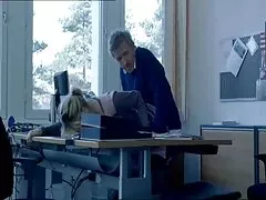Brunetta succhiato due ragazzi in video hard gratuiti amatoriali un city parco