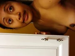 Il caso in video porno amatoriale casalinghe italiane un bagno ufficio buio.