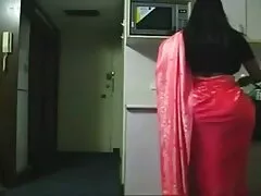 La ragazza bionda video porno amatoriale free è venuta al casting, ma non sospettava che avrebbe dovuto succhiare il lungo tubo.